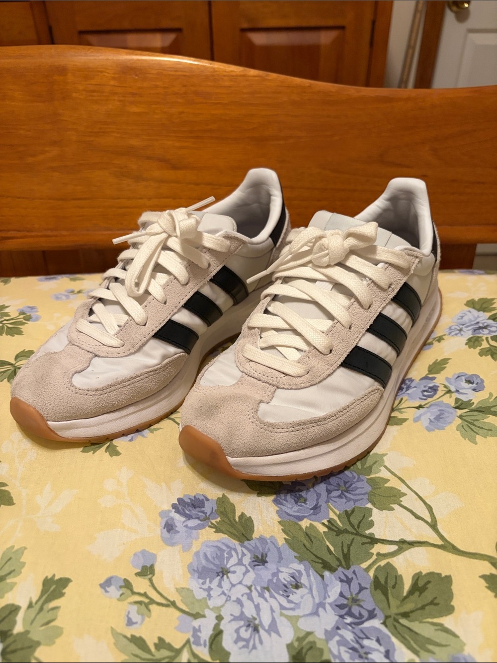 Adidas Run 70s 2.0 sneakers